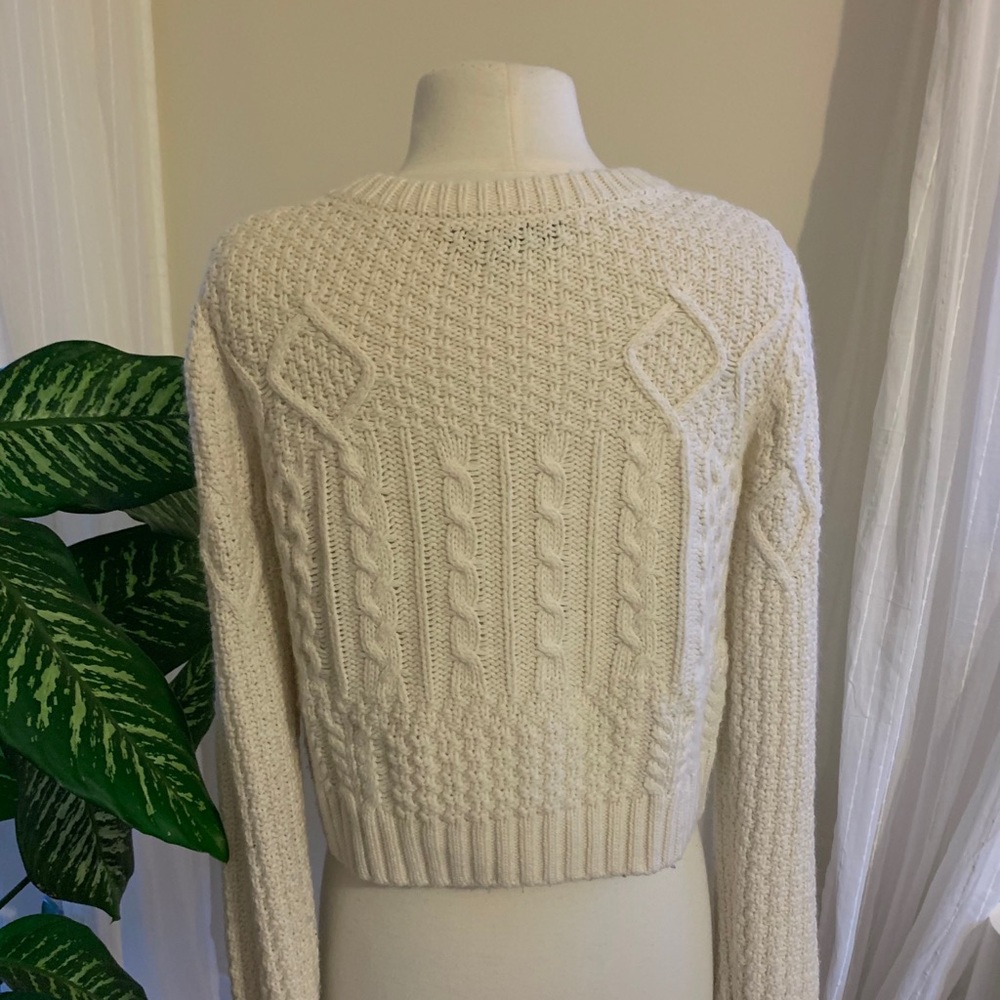 TOPSHOP Cream Cableknit Cropped Sweater - Picture 2 of 5